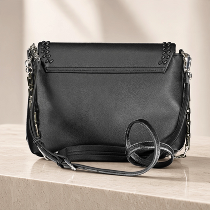 Bolso negro liquidationlive Byblos con solapa, detalle trenzado, cadena plateada y bandolera ajustable
