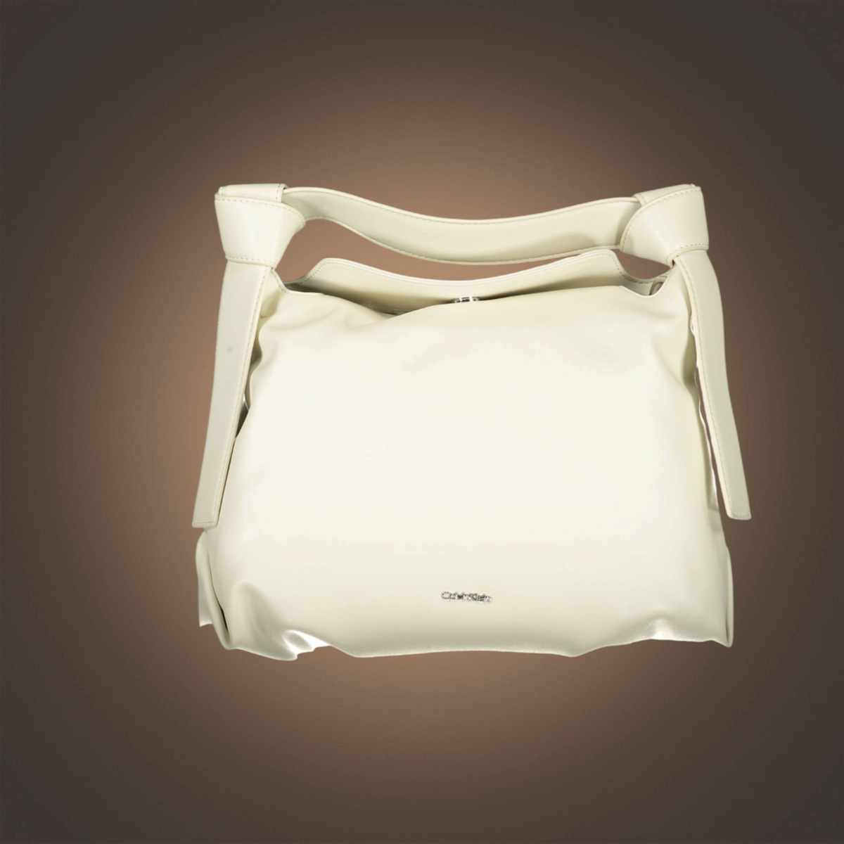 Bolso de hombro liquidationlive Calvin Klein en color beige con asa fija y logotipo metálico frontal