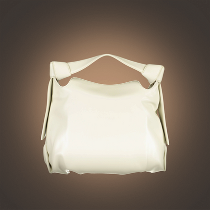 Bolso de hombro Calvin Klein en color blanco roto con asa superior y diseño minimalista de liquidationlive