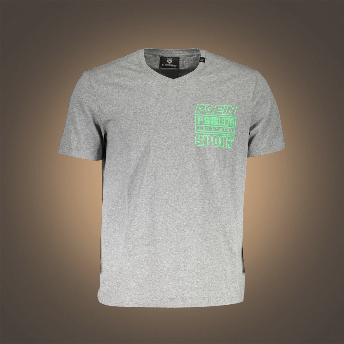 Camiseta gris de cuello en V liquidationlive con estampado de logo verde neón y diseño deportivo de manga corta