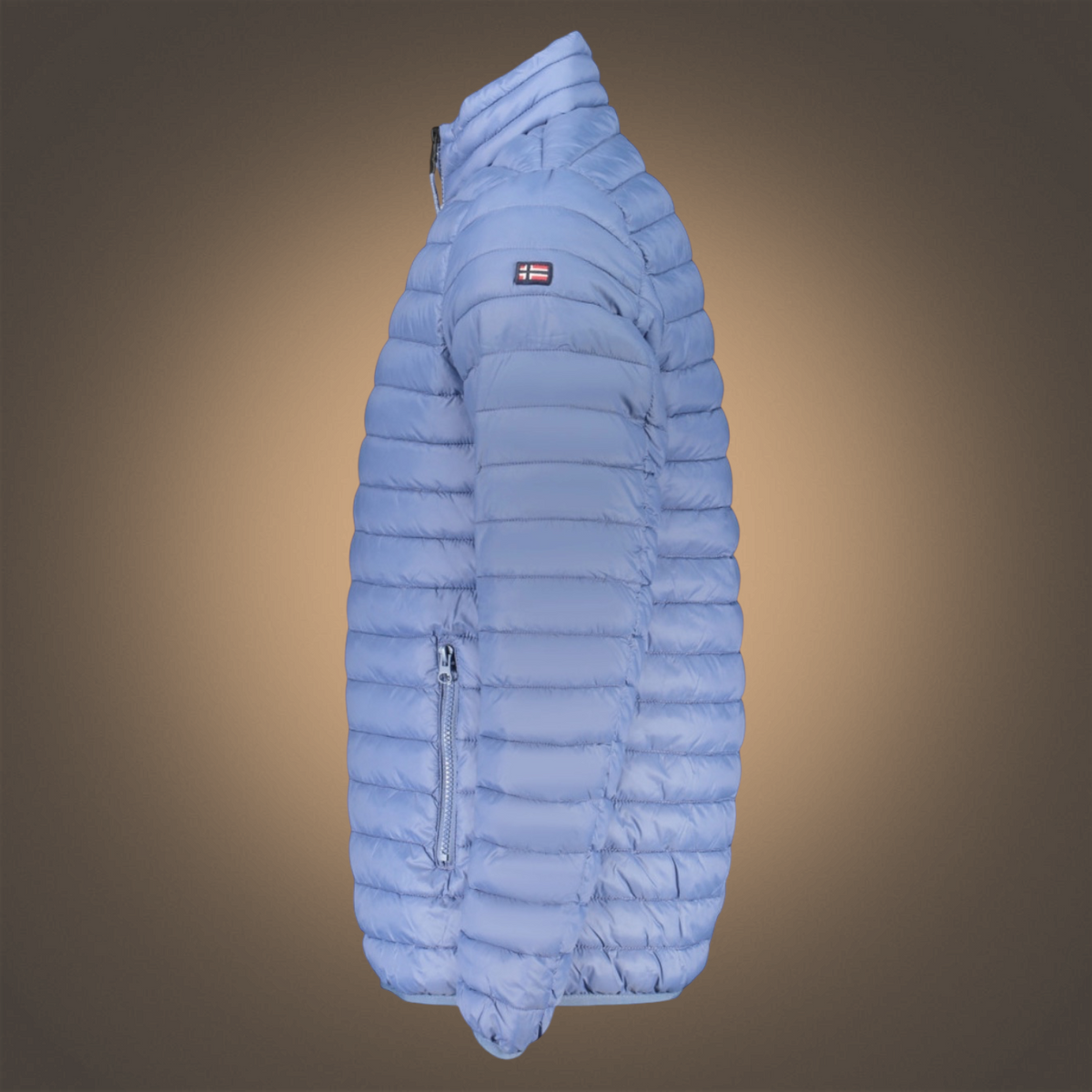 Chaqueta acolchada ligera color azul cielo de liquidationlive con cremallera y logo en la manga