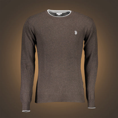 Jersey marrón de corte ajustado U.S. Polo Assn. con cuello redondo y logo bordado, disponible en liquidationlive