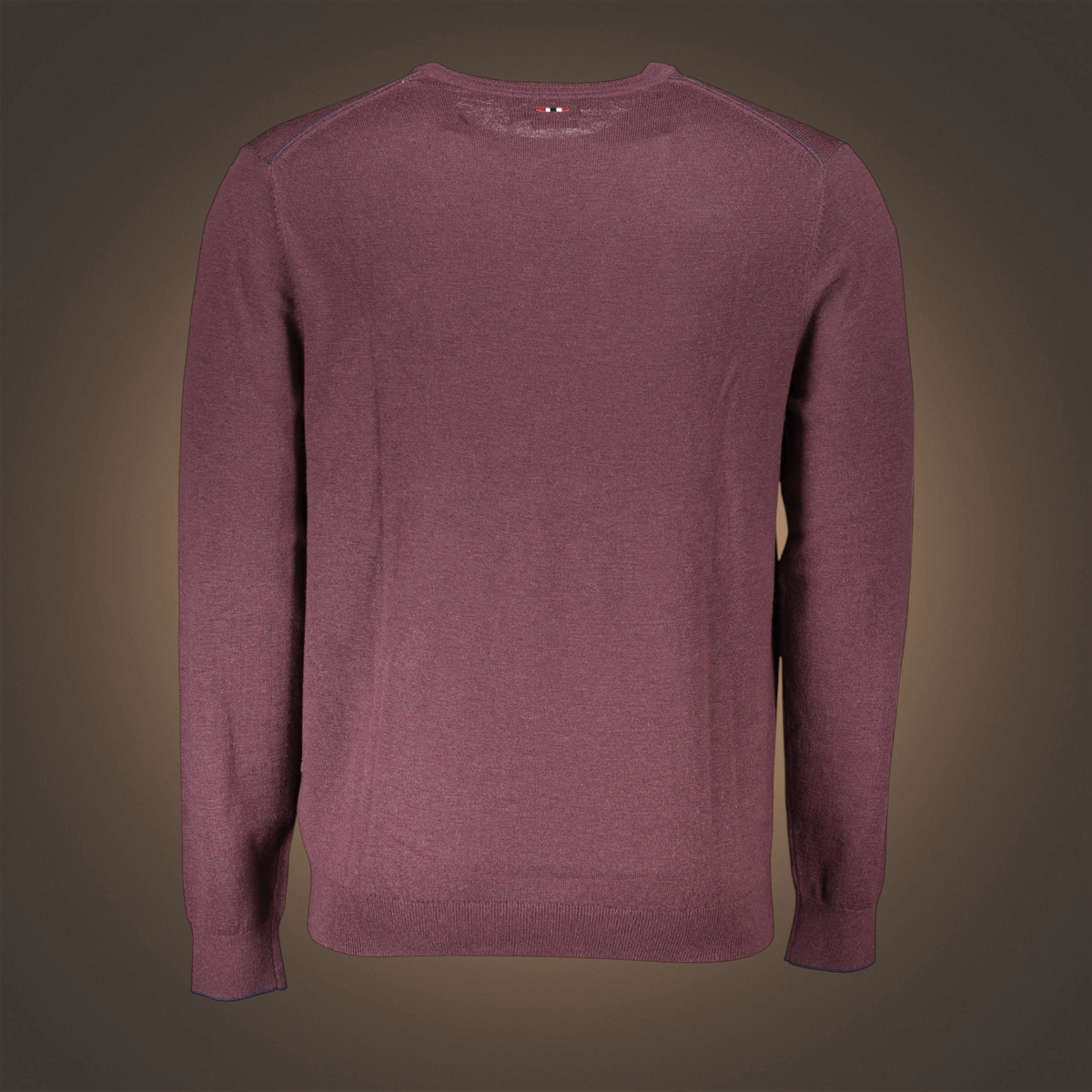 Jersey Napapijri de cuello redondo en color violeta con detalle de bordado en la nuca, vista trasera