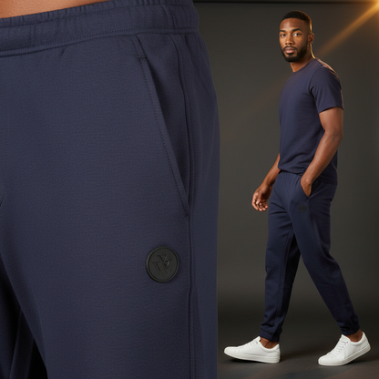 Pantalón jogger azul noche liquidationlive con logo Gian Marco Venturi, cintura elástica y acabado cepillado