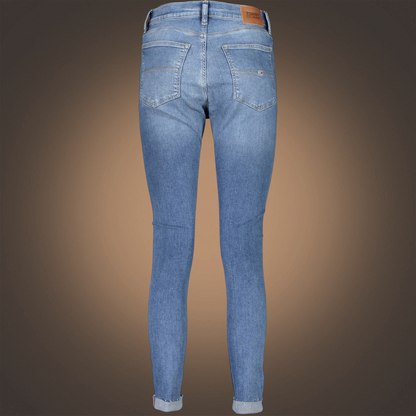 Vista trasera de vaqueros super skinny Tommy Hilfiger Sylvia en azul claro con cinco bolsillos de liquidationlive