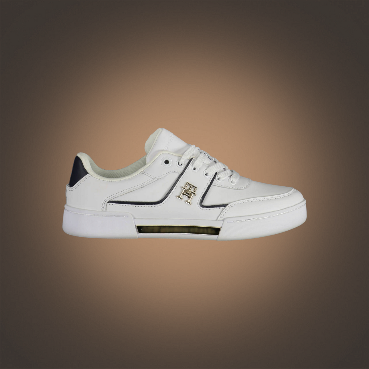 Zapatillas blancas Tommy Hilfiger de liquidationlive con cordones, detalles en contraste y logotipo metálico lateral