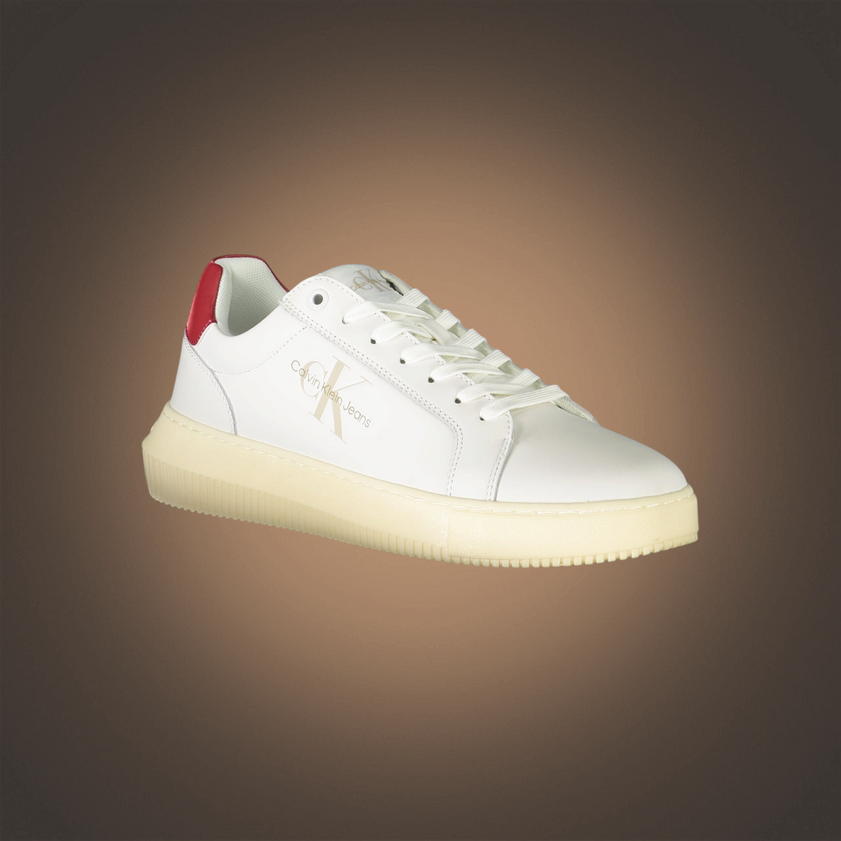 Zapatillas de hombre liquidationlive Calvin Klein blancas con cordones, logotipo lateral y detalle rojo en el talón