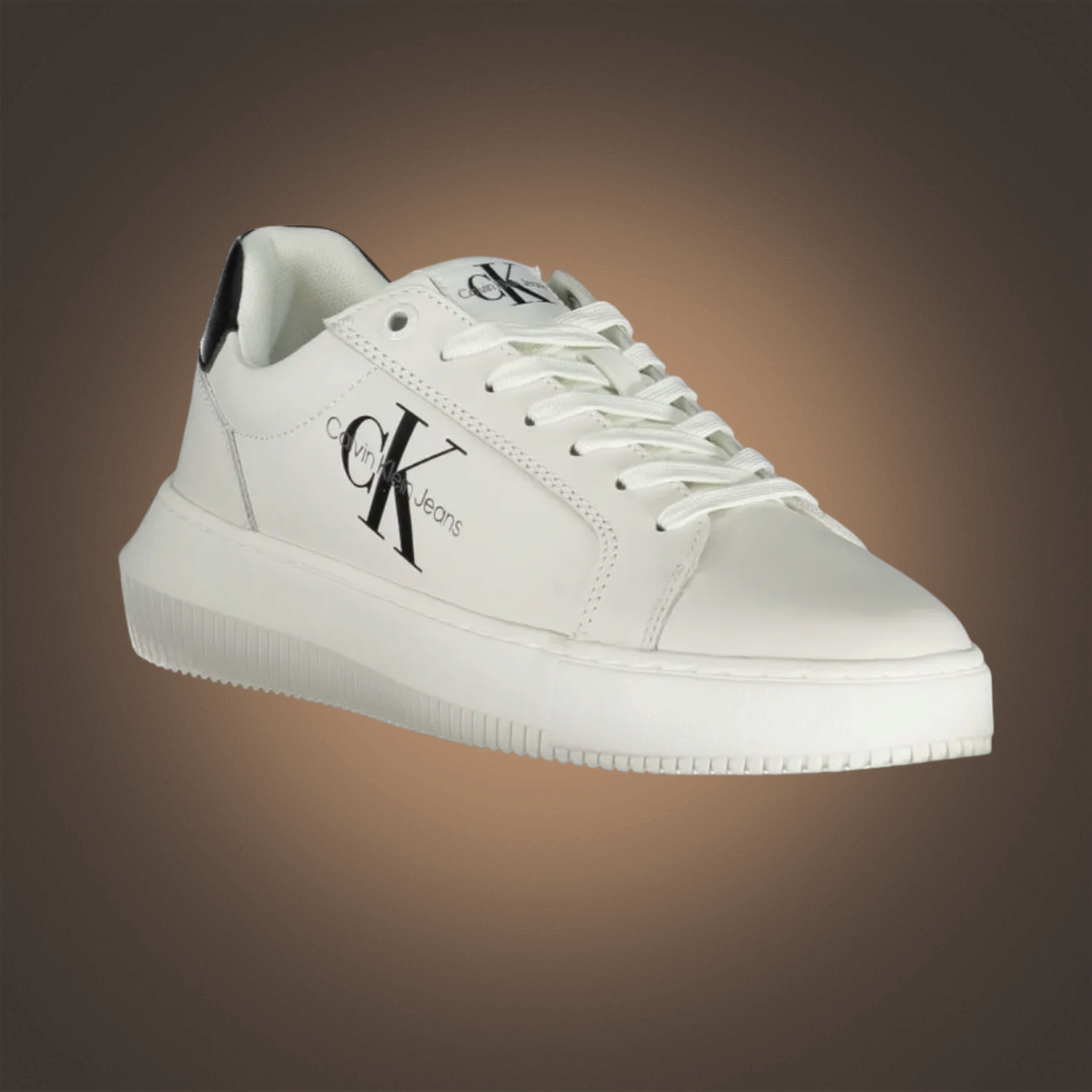 Zapatillas blancas de hombre liquidationlive con logotipo Calvin Klein y detalle en el talón