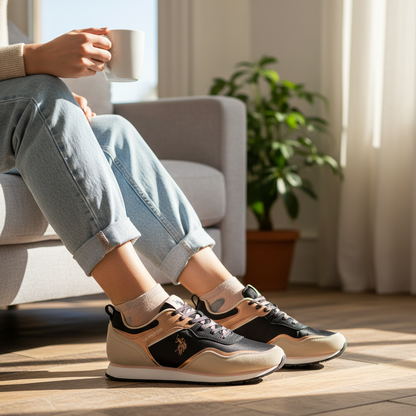 Zapatillas deportivas liquidationlive U.S. Polo Assn. en tonos beige y negro con logotipo y cordones en contraste