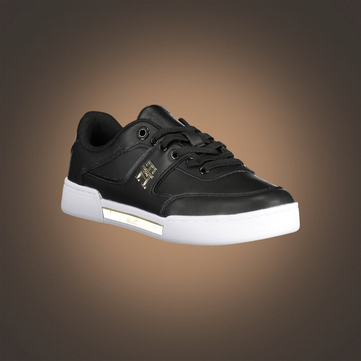 Zapatillas liquidationlive Tommy Hilfiger negras con suela blanca, cordones y logotipo metálico lateral